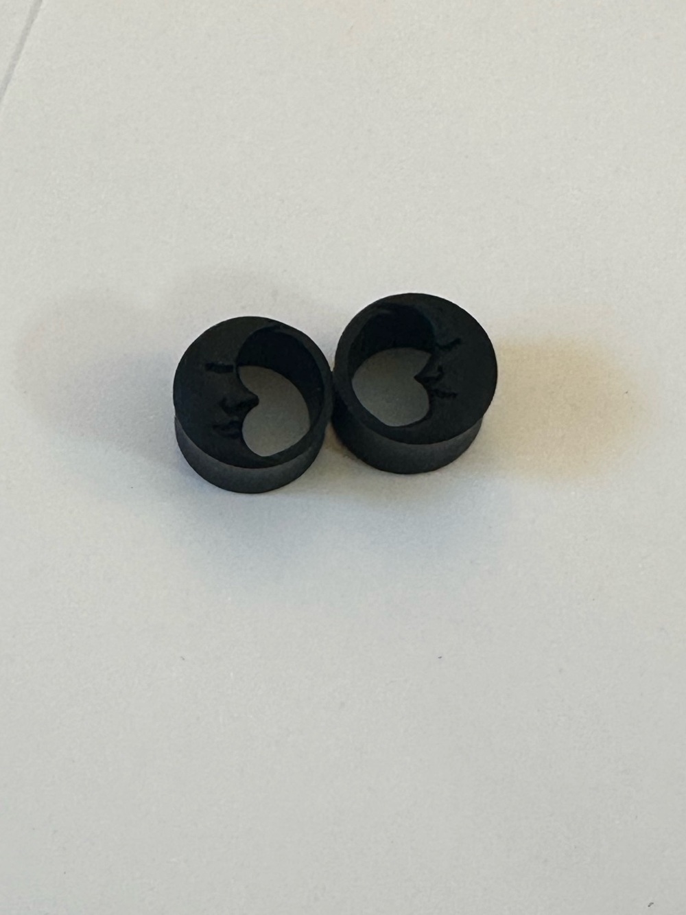 Black Acrylic Crescent Moon Gauges 5/8 (16 mm)